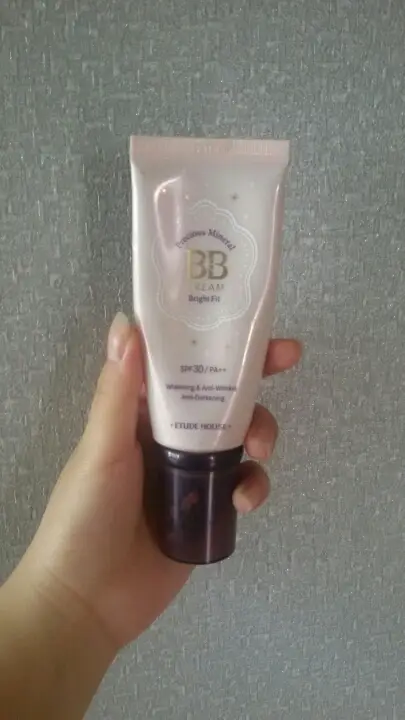 선택된 언니의파우치 리뷰 이미지 - [진주알 맑은 BB크림 코튼핏 SPF30/PA++ (N02 라이트 베이지)]