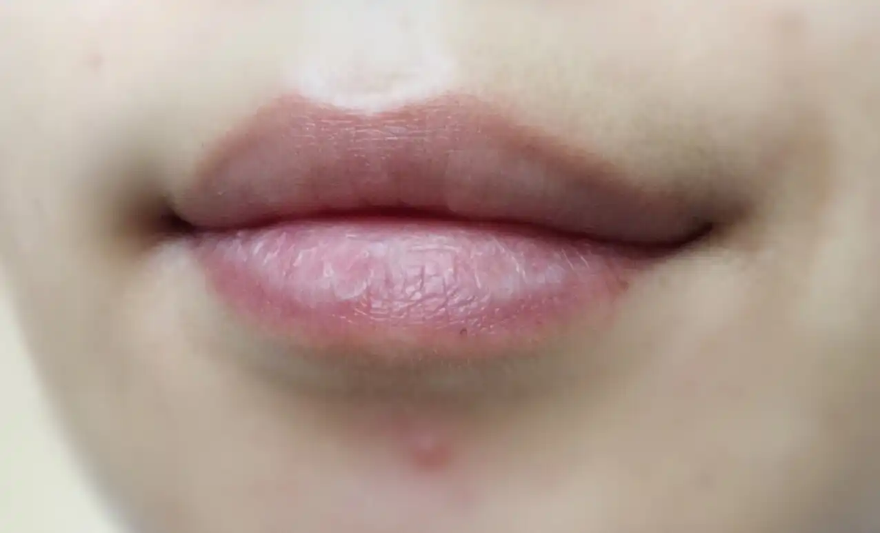 언니의파우치 리뷰 이미지 5 - [컨디셔닝 립 스크럽 페퍼민트]