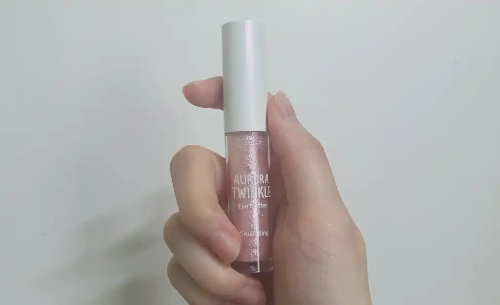 오로라 트윙클 아이글리터 [02 크러쉬 블링]