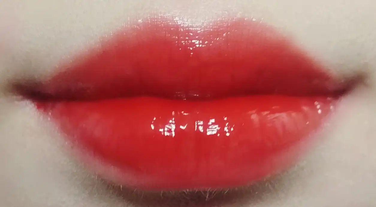 볼륨업 오일틴트 (01 파이어 플레이스)