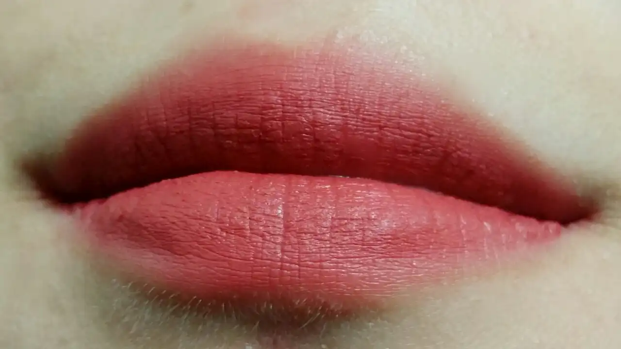 크리미 틴트 컬러밤 인텐스 벨벳 (16호 벨벳 레드)