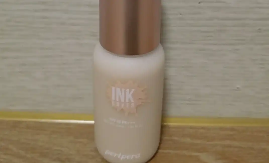 잉크래스팅 커버 파운데이션 [02 베이지]