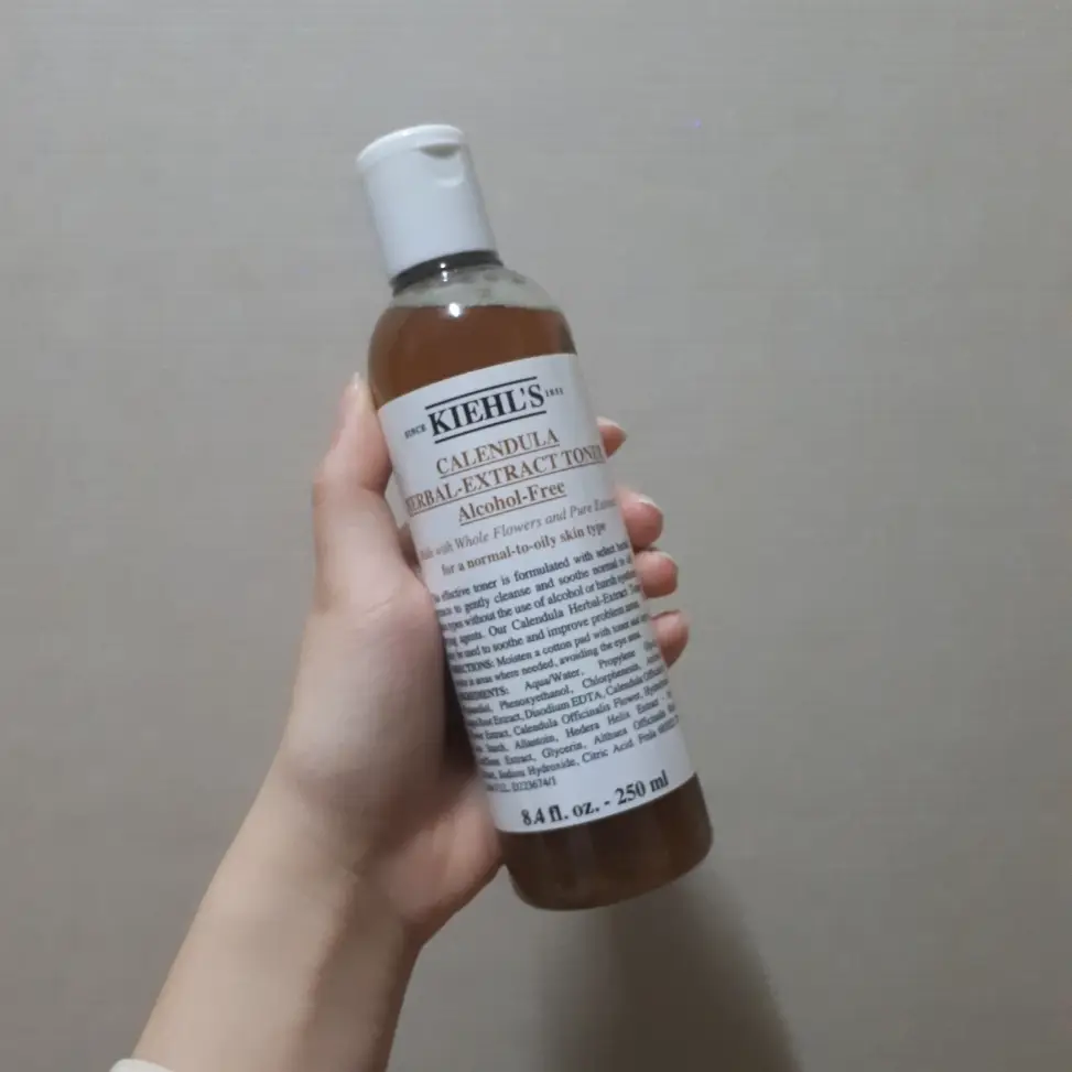 선택된 언니의파우치 리뷰 이미지 - [칼렌듈라 꽃잎 토너]
