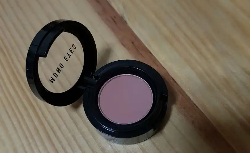 모노아이즈 매트 [M04 트러플]