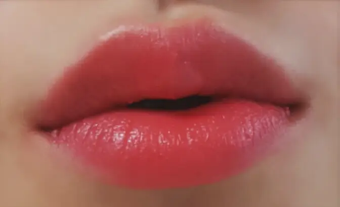 선택된 언니의파우치 리뷰 이미지 - [페스티벌 립스틱 (러브마크) 606 브룩클린]