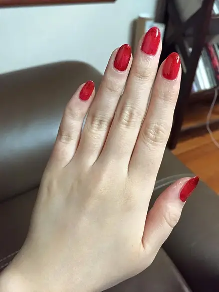 선택된 언니의파우치 리뷰 이미지 - [에코 소울 네일 컬렉션 레드 러브 02 연말엔 이브닝 드레스]