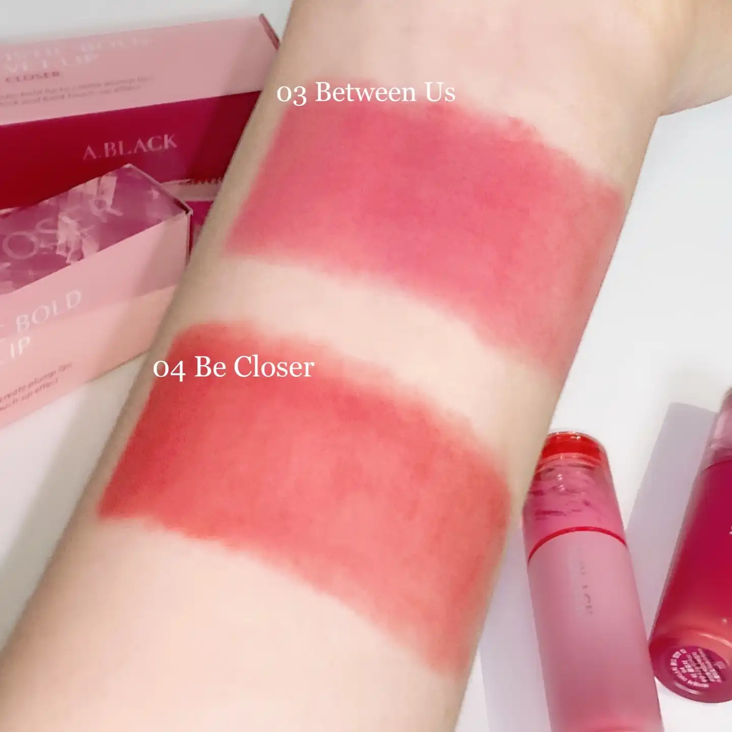 언니의파우치 리뷰 이미지 8 - [아티스틱 볼드 벨벳 립 [03 비트윈 어스]]