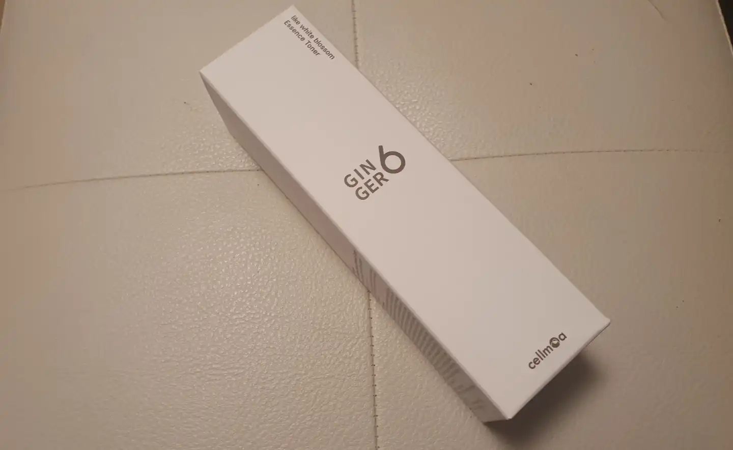 라이크 화이트 블라썸 에센스 토너