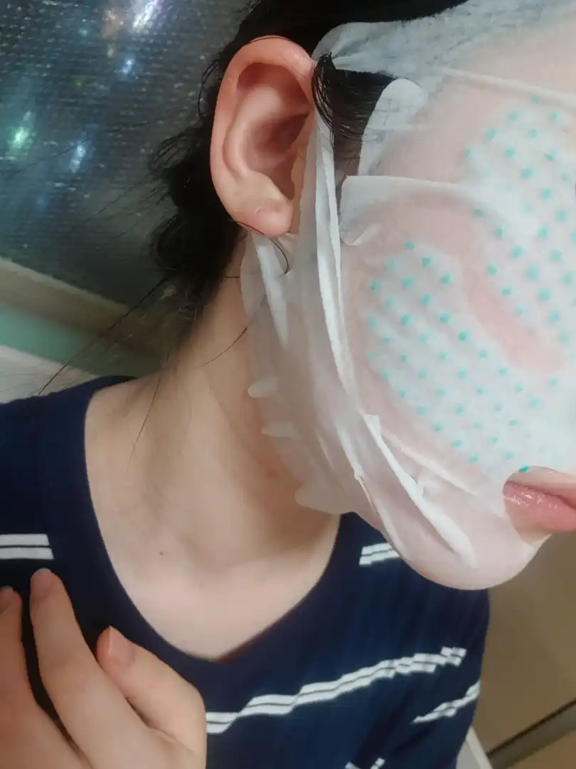 언니의파우치 리뷰 이미지 3 - [SNP 그린 텐션 카밍 리프팅 마스크]