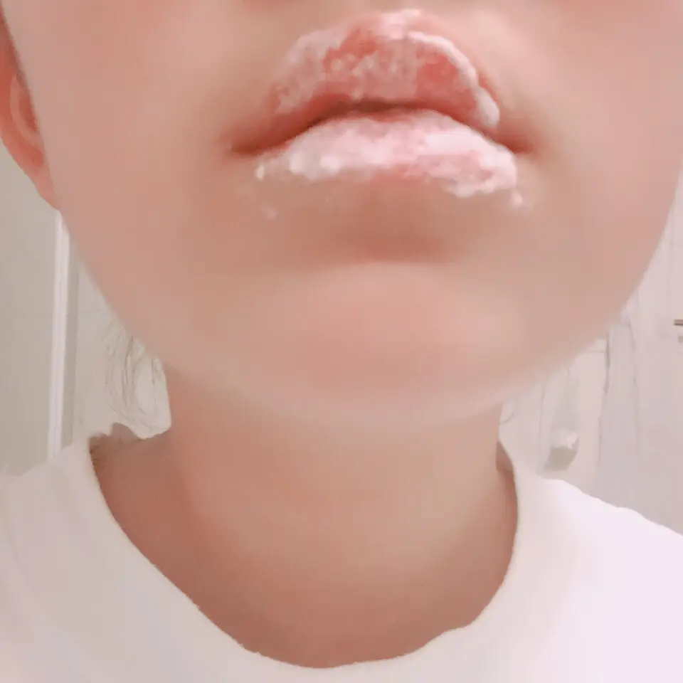 선택된 언니의파우치 리뷰 이미지 - [언파 부비부비 버블 립 스크럽 (10ml)]