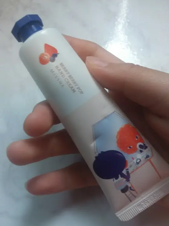 선택된 언니의파우치 리뷰 이미지 - [러브시크릿 핸드크림 [베리베리 팝]]