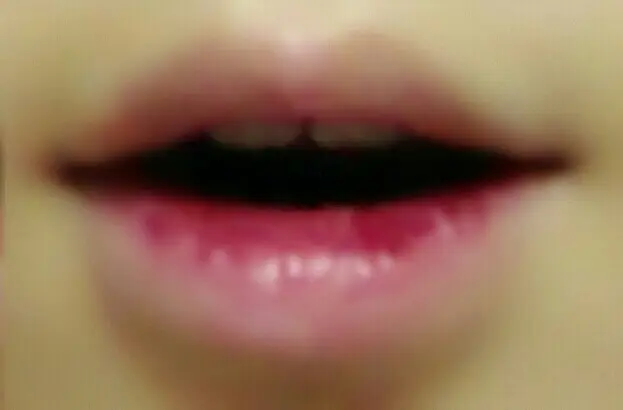 선택된 언니의파우치 리뷰 이미지 - [스타일 팝 젤리 틴트 (3호 블러디 사파이어)]