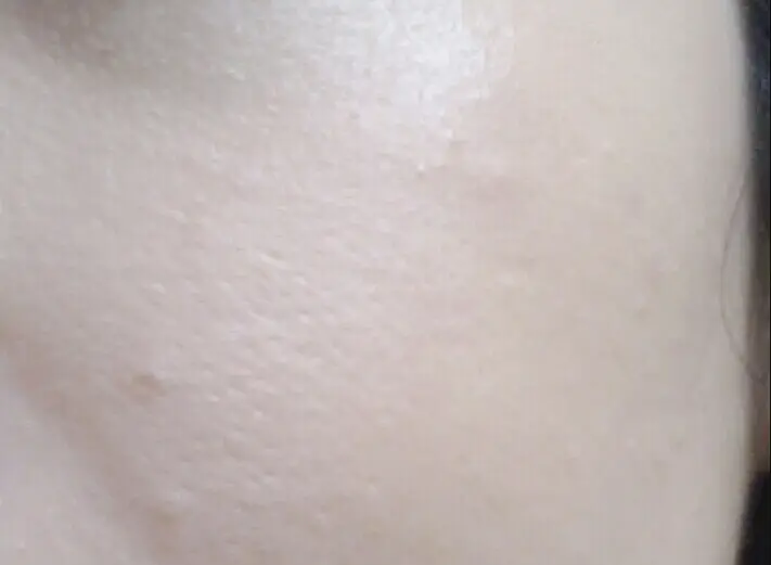 선택된 언니의파우치 리뷰 이미지 - [비타 워터드롭 팩트 SPF20 PA+2호 내추럴 베이지]