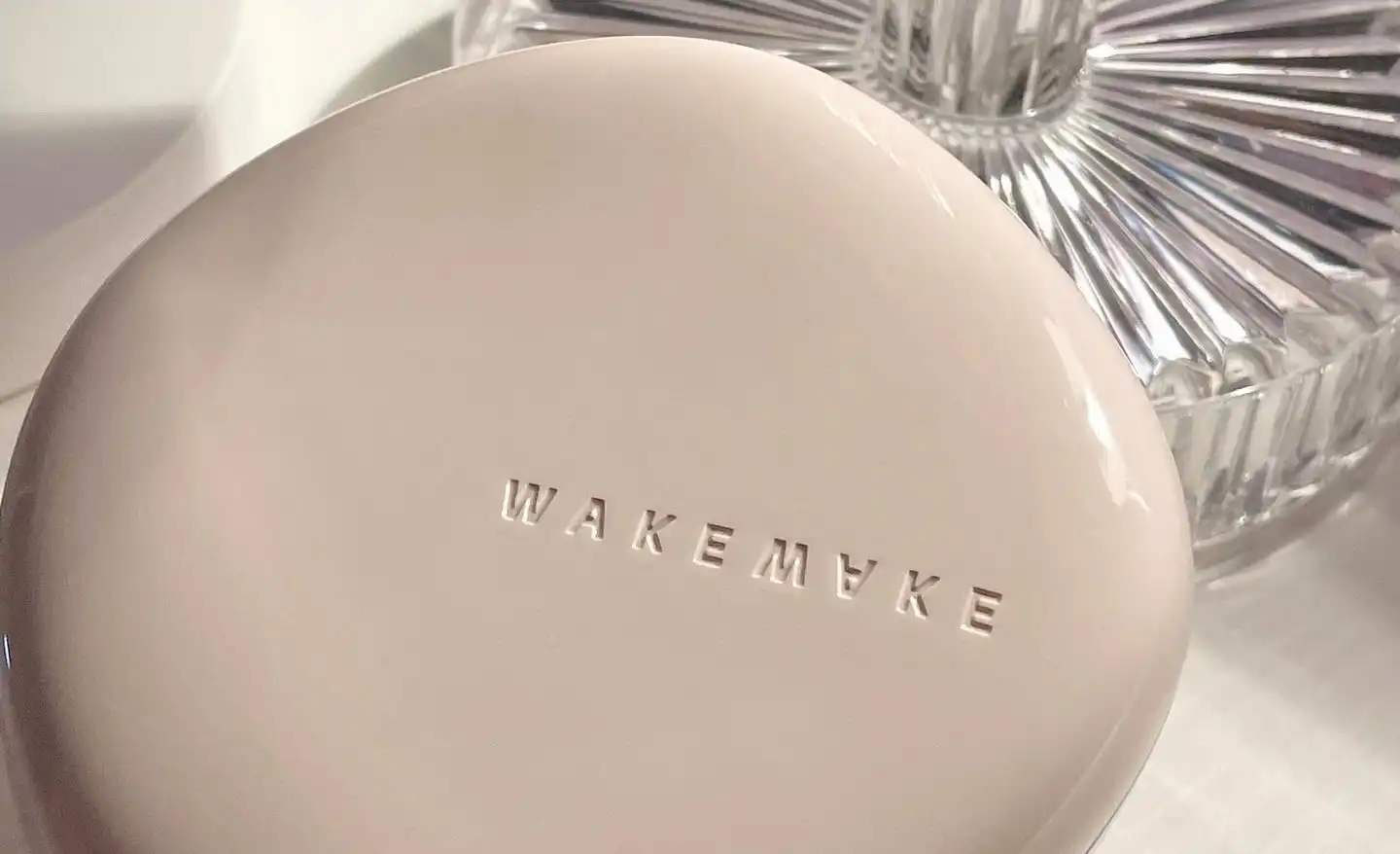 워터 벨벳 비건 쿠션 [22호 뉴트럴]