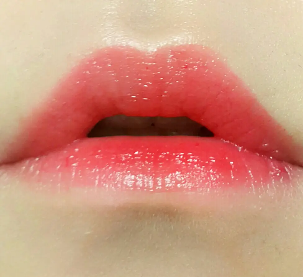 선택된 언니의파우치 리뷰 이미지 - [베리 딜리셔스 컬러 인 리퀴드 립스 [RD305 베리 베리 머치]]