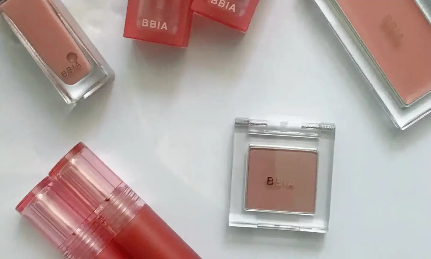 레디 투 웨어 아이 섀도우 [08 모태지적]