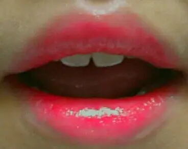 선택된 언니의파우치 리뷰 이미지 - [벨로아 플랫-펜 틴트 [메리피치]]