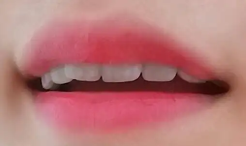 [시그너처] 글램 아트 루즈 SPF15/PA+ [SRD703]