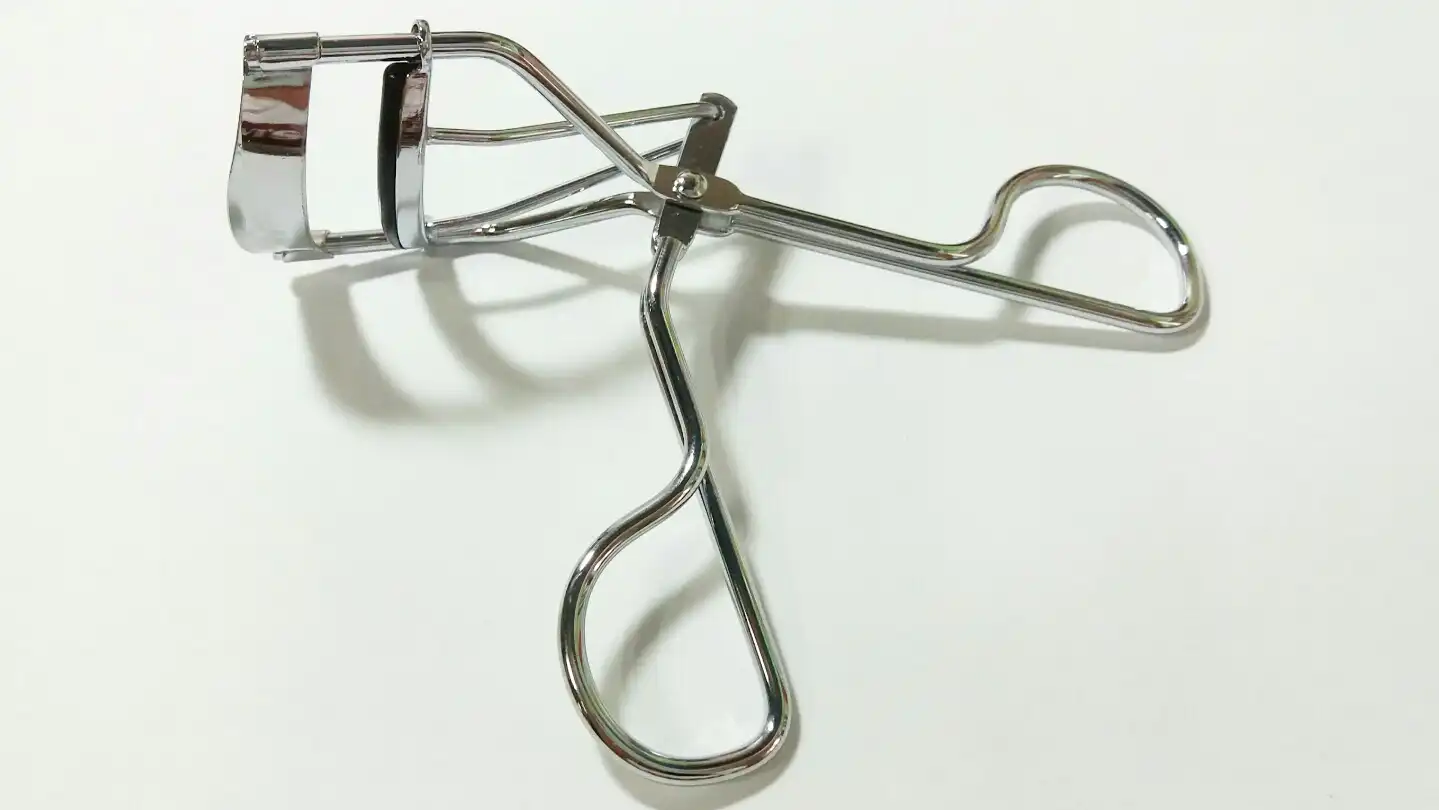 언니의파우치 리뷰 이미지 4 - [데일리 뷰티툴즈 아이래쉬 뷰러]