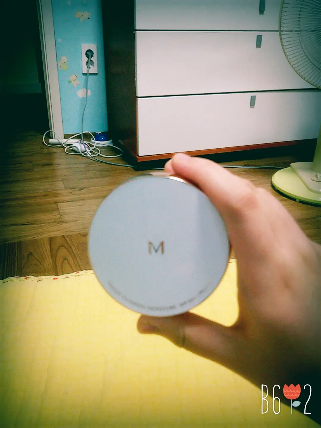 선택된 언니의파우치 리뷰 이미지 - [[M] 매직 쿠션 모이스처 SPF50+ PA+++ [21호]]