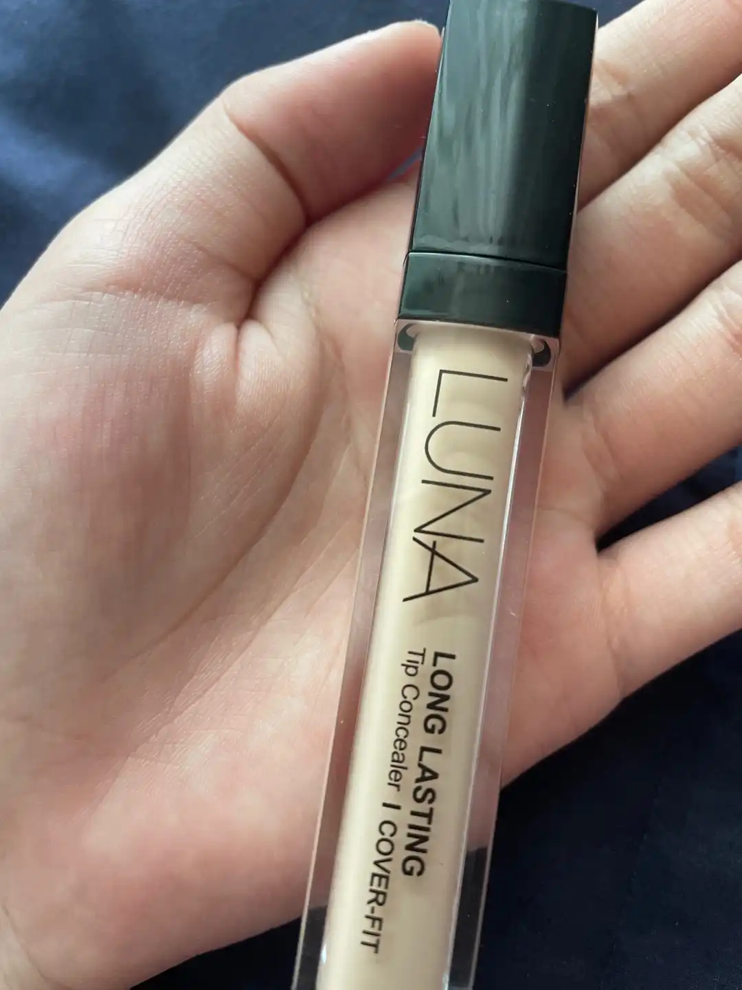 롱래스팅 팁 컨실러 [02호 내추럴 베이지]