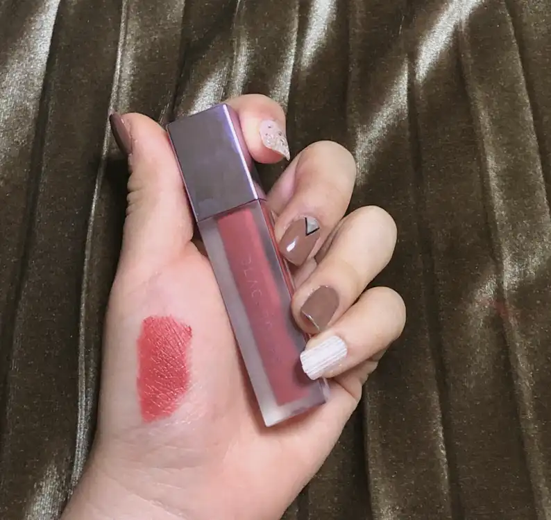 언니의파우치 리뷰 이미지 3 - [에어 핏 벨벳틴트 2 [A11 그을린로즈감성]]