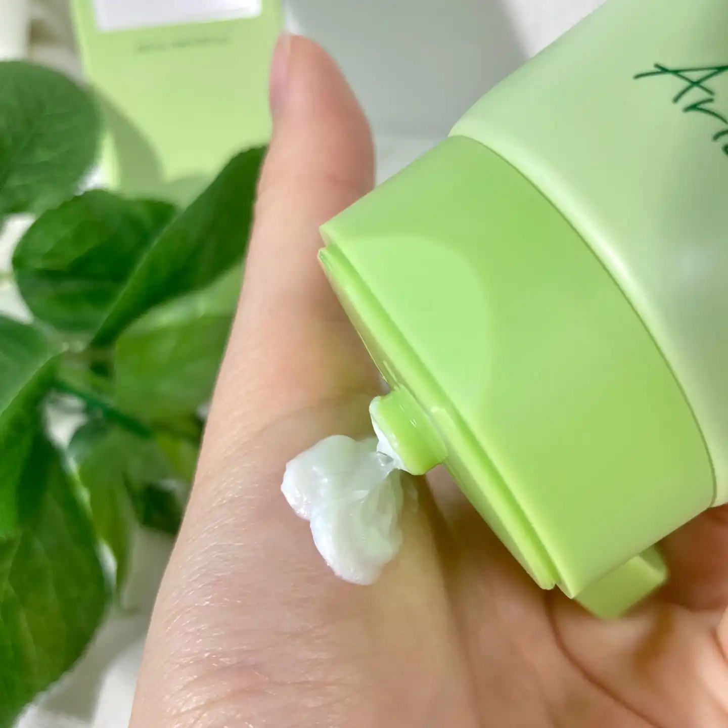 언니의파우치 리뷰 이미지 3 - [애플사이다 피에이치 약산성 밸런싱 클렌징 폼]