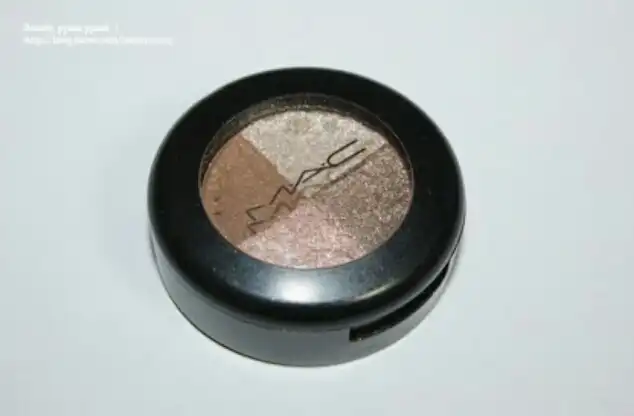 아이섀도우 (허니 러스트)