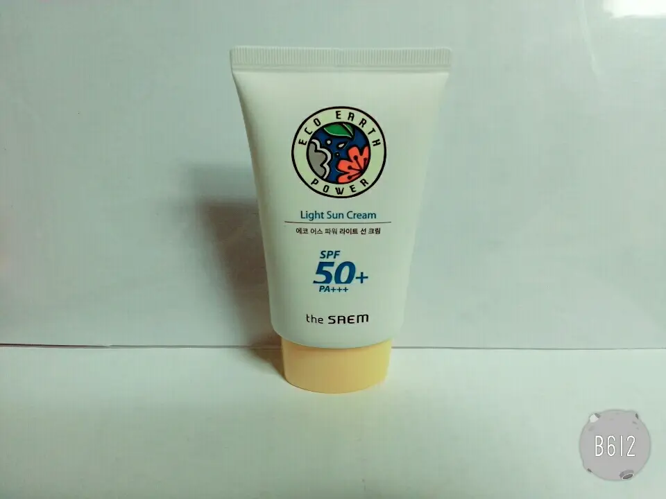 선택된 언니의파우치 리뷰 이미지 - [에코 어스 파워 라이트 선크림]