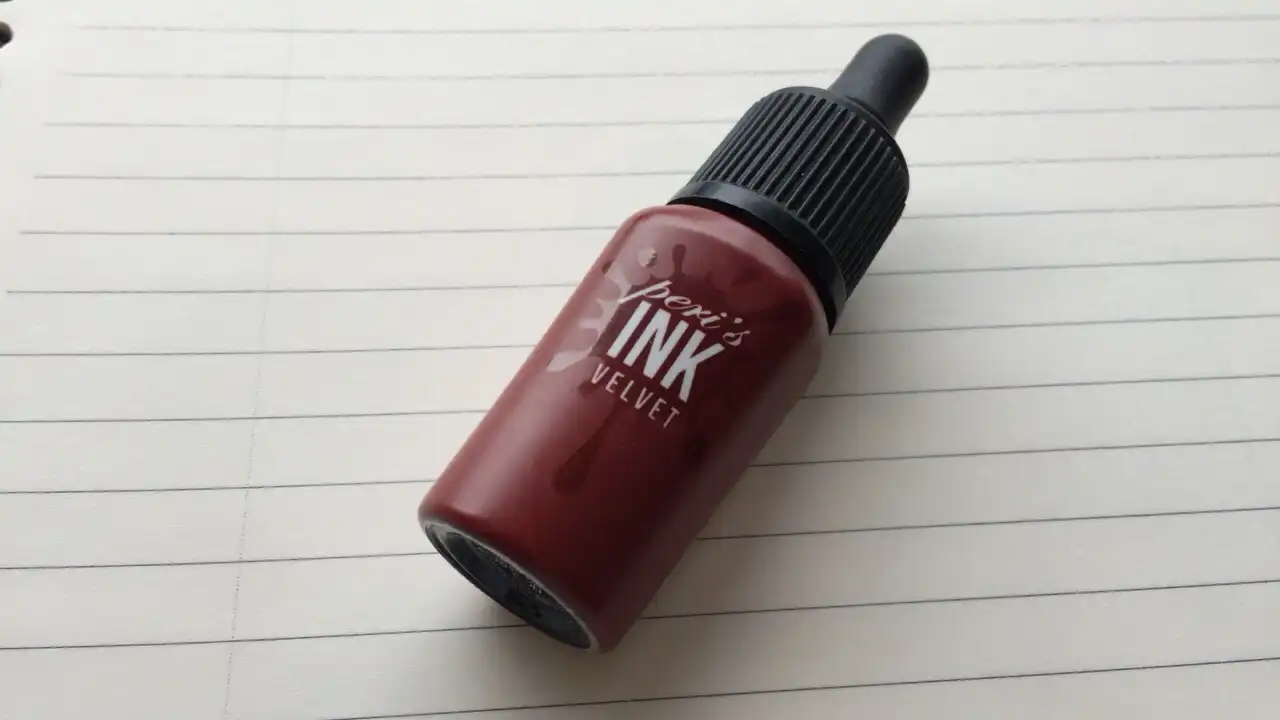 잉크 더 벨벳(6호 여주인공)