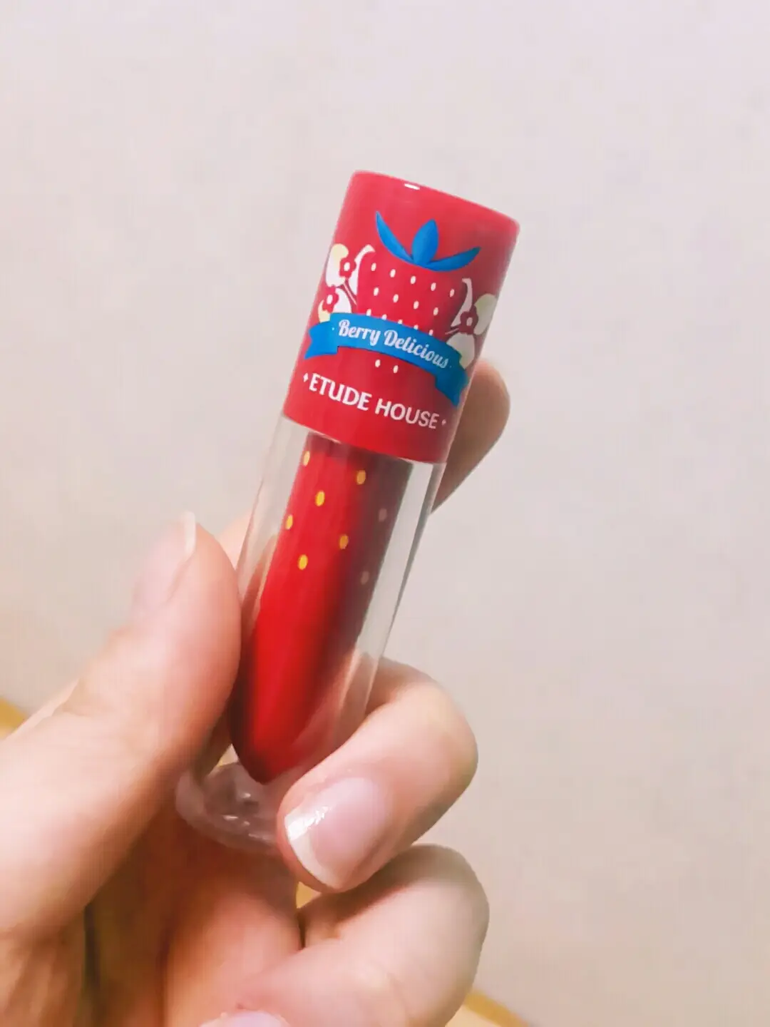 선택된 언니의파우치 리뷰 이미지 - [베리 딜리셔스 컬러 인 리퀴드 립스 [RD305 베리 베리 머치]]