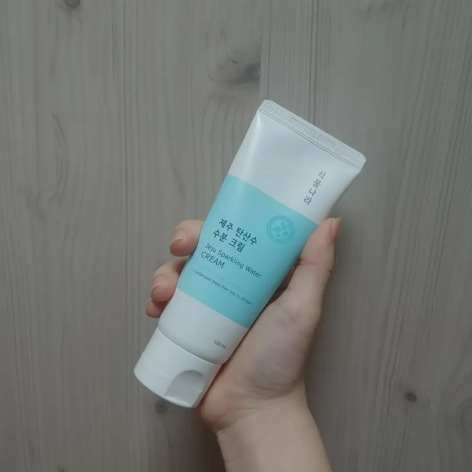 선택된 언니의파우치 리뷰 이미지 - [제주 탄산수 수분 크림]