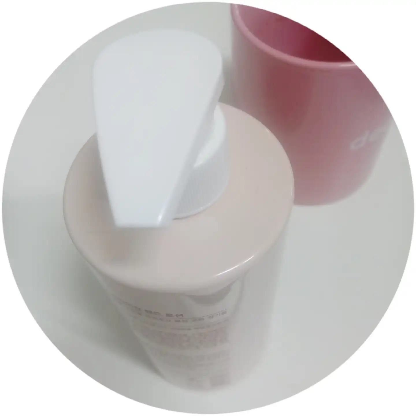 언니의파우치 리뷰 이미지 4 - [원더 모이스춰라이징 핸드 로션]