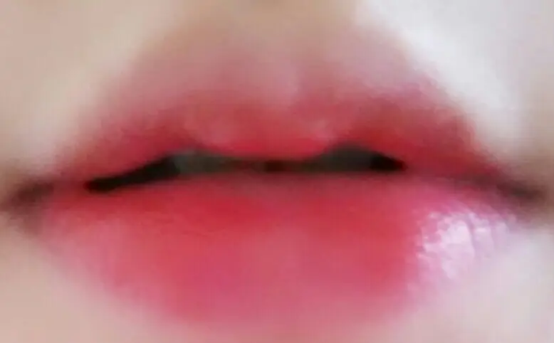 선택된 언니의파우치 리뷰 이미지 - [바이 플라워 트리플 볼륨 틴트 4호 튤립]