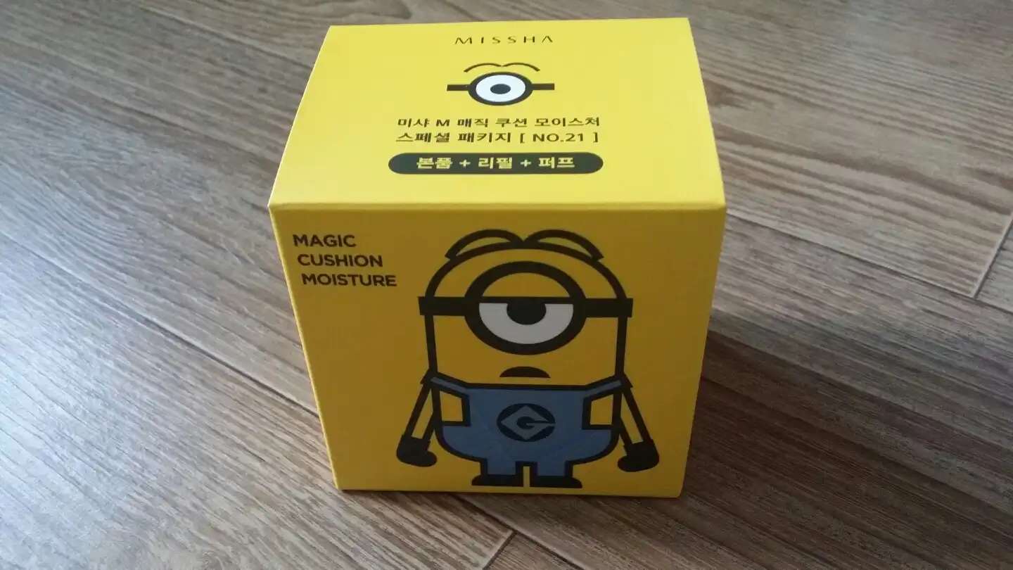 [M] 매직 쿠션 모이스처 SPF50+ PA+++ [21호]