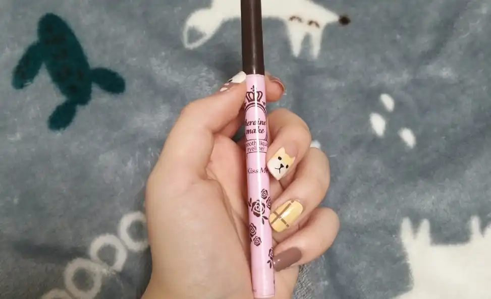 히로인 메이크 스무스 리퀴드 아이라이너 [브라운]