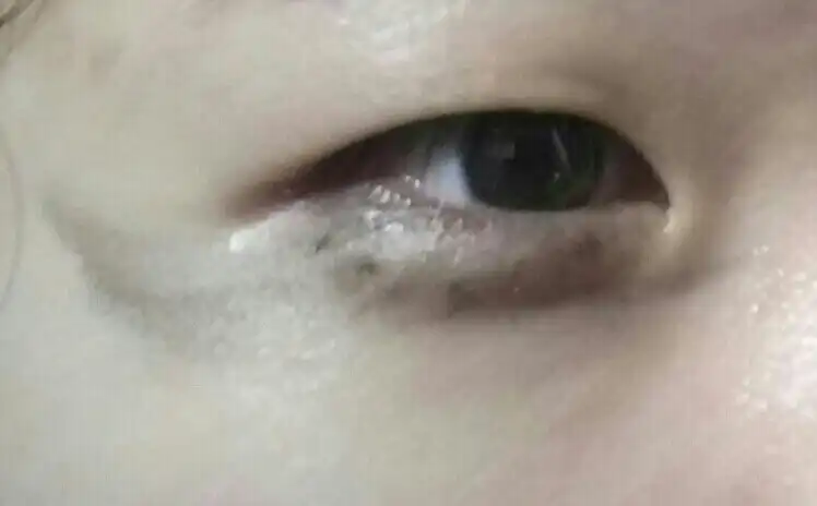 언니의파우치 리뷰 이미지 8 - [미네랄 립앤아이 메이크업 리무버 [오마린]]