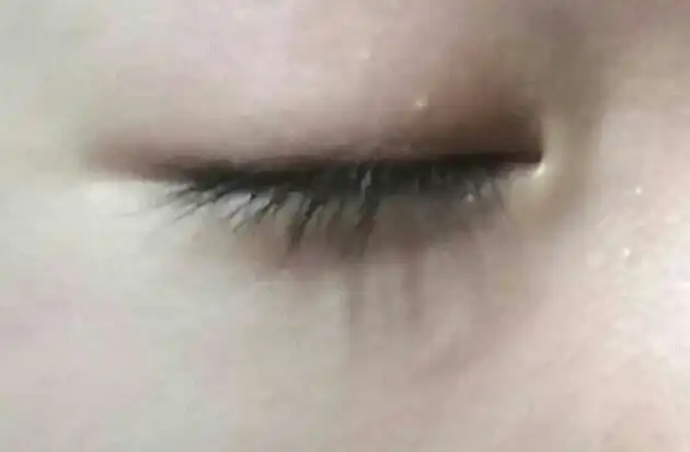 언니의파우치 리뷰 이미지 12 - [미네랄 립앤아이 메이크업 리무버 [오마린]]