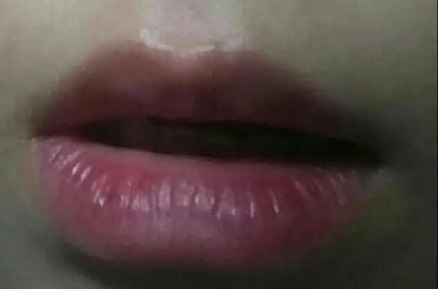 언니의파우치 리뷰 이미지 13 - [미네랄 립앤아이 메이크업 리무버 [오마린]]