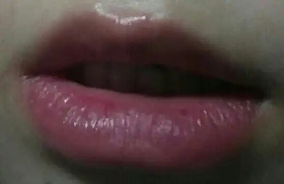 언니의파우치 리뷰 이미지 17 - [미네랄 립앤아이 메이크업 리무버 [오마린]]