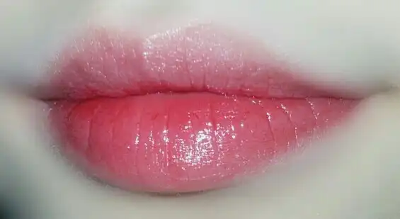 하이라이트 립 틴트 글로우 [15호 코코 레드]