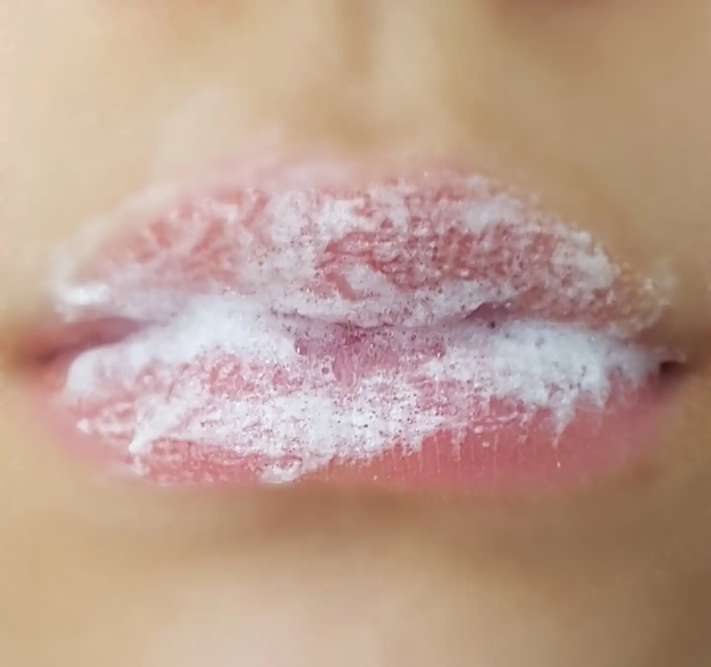 언니의파우치 리뷰 이미지 10 - [언파 부비부비 버블 립 스크럽 (10ml)]