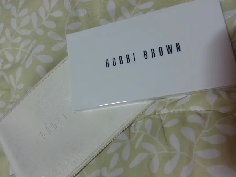 선택된 언니의파우치 리뷰 이미지 - [엑스트라 브라이트 파우더 컴팩트 파운데이션 리필 [내추럴]]