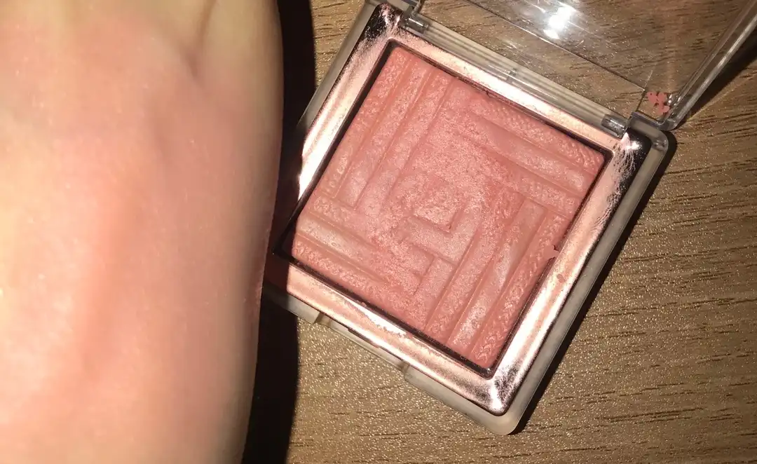 새틴 블러셔 이탈프리즘 [핑크빌리지]