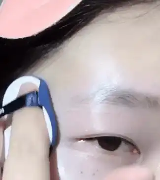 언니의파우치 리뷰 이미지 12 - [파워블록 쿨링 톤업 선쿠션]