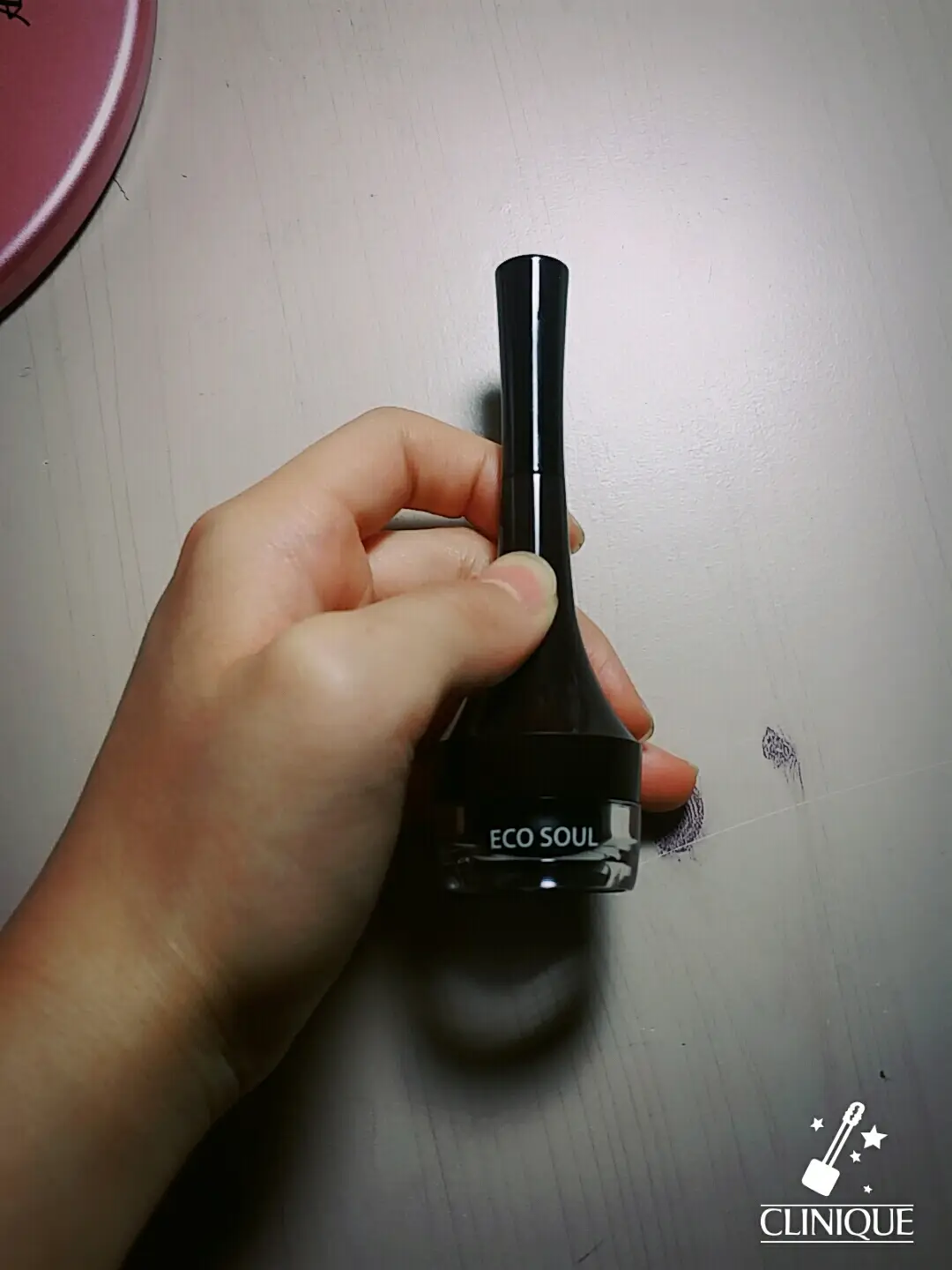 선택된 언니의파우치 리뷰 이미지 - [에코 소울 파워 엣지 젤 라이너 [01 블랙]]