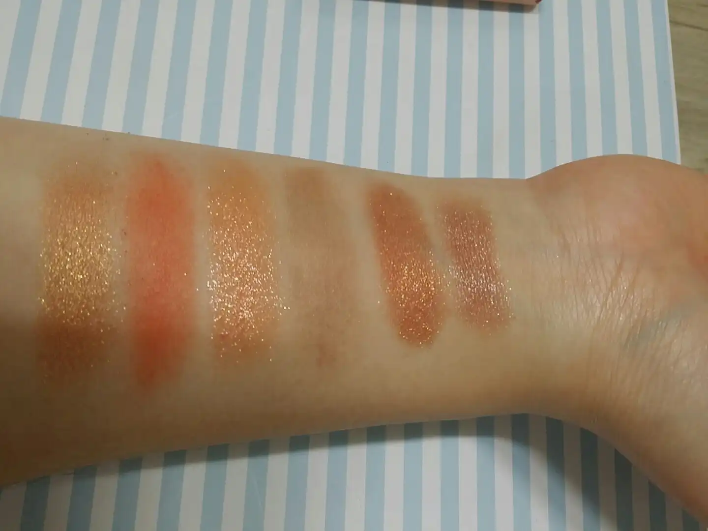 모노아이즈 (2014 NEW) 85호 해피콕