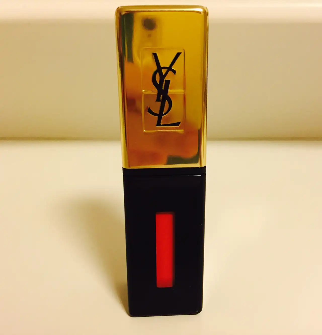 루쥬 뷔르 꾸뛰르 베르니 아 레브르(8)