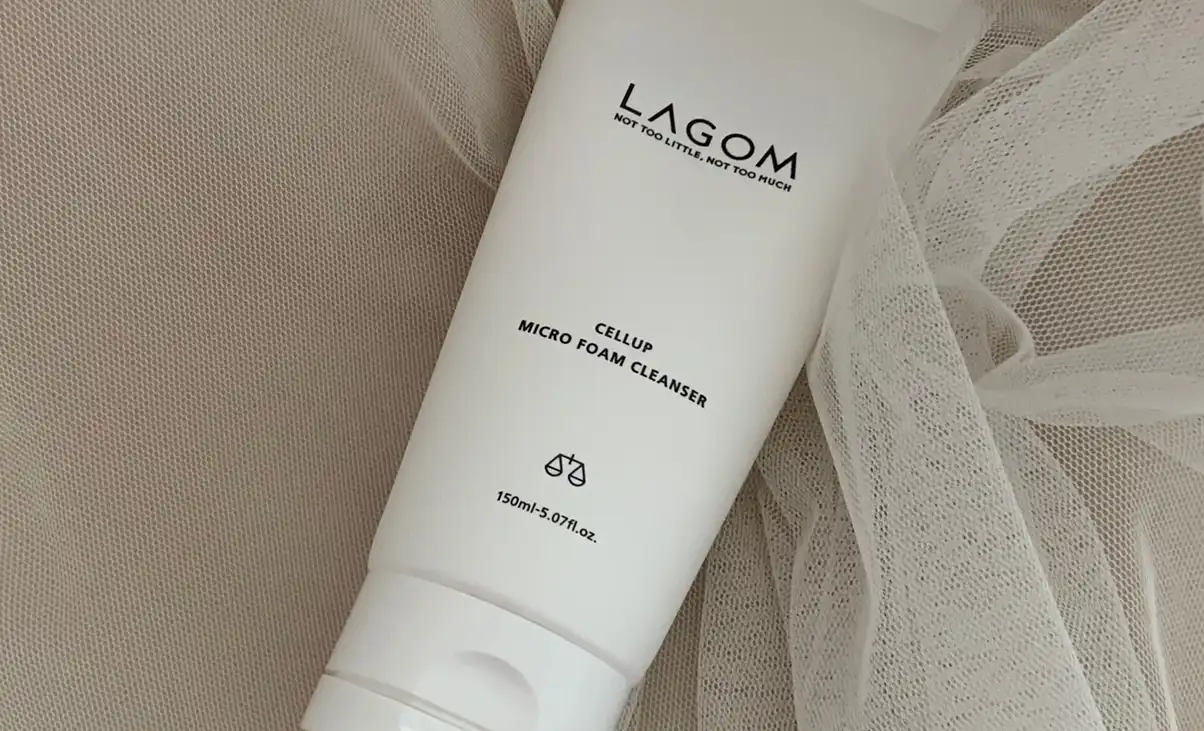 셀럽 마이크로 폼 클렌저