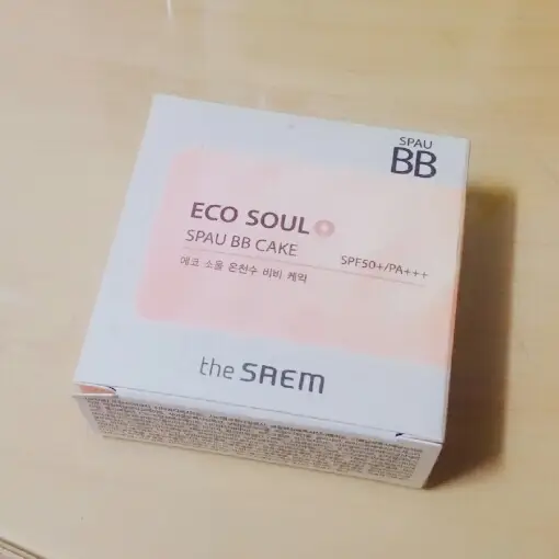 선택된 언니의파우치 리뷰 이미지 - [에코 소울 온천수 비비 케익 SPF50+ PA+++ 01 라이트 베이지]